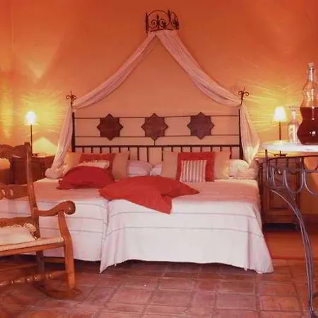 Morisca Charming Boutique 3*