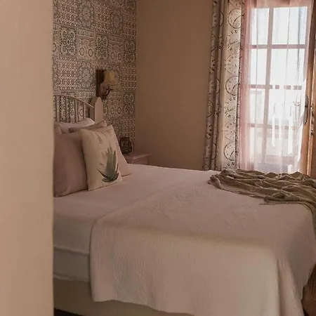 Morisca Charming Boutique