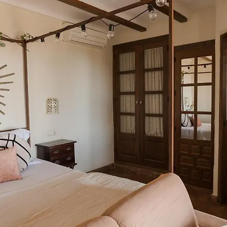 Morisca Charming Boutique 3*