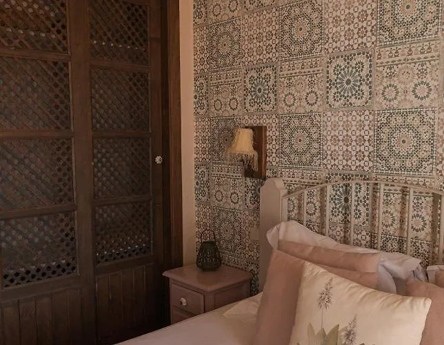 Morisca Charming Boutique Hotel 3*