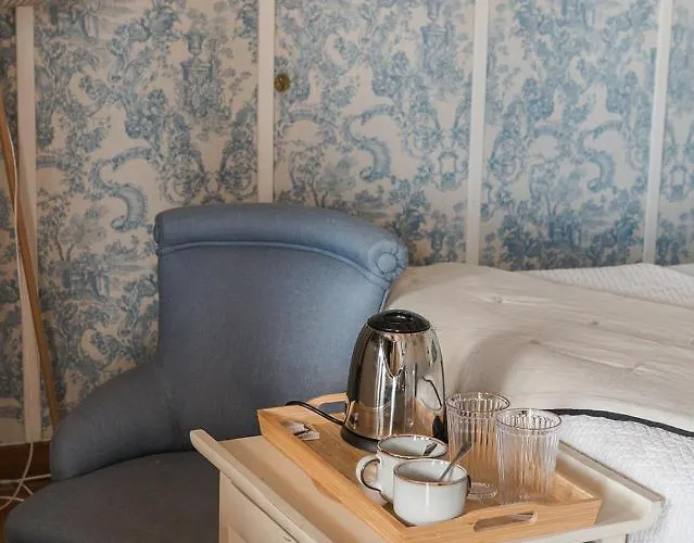 Morisca Charming Boutique 3*