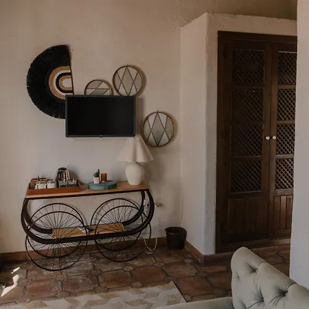 Morisca Charming Boutique